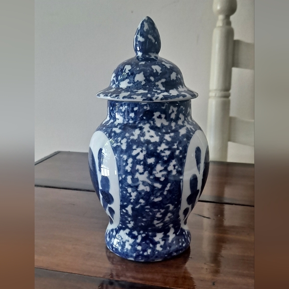 🧿Blue and White Heart Jar🧿 - Picture 4 of 12